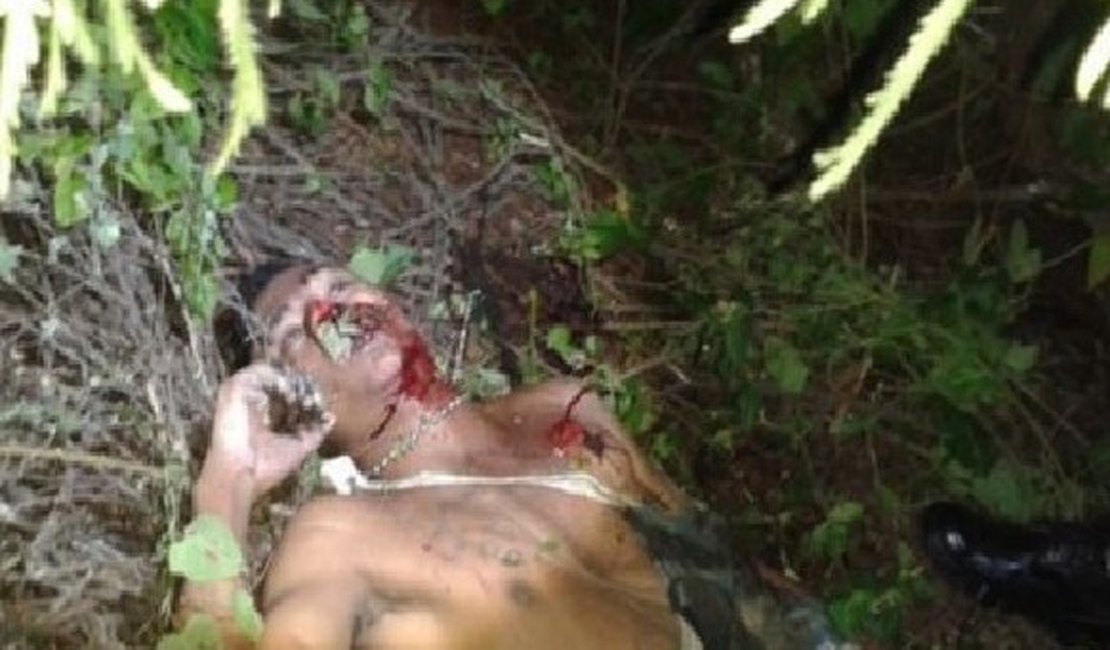 Cadáver de baiano é encontrado com diversos disparos de arma de fogo no Sertão de Alagoas