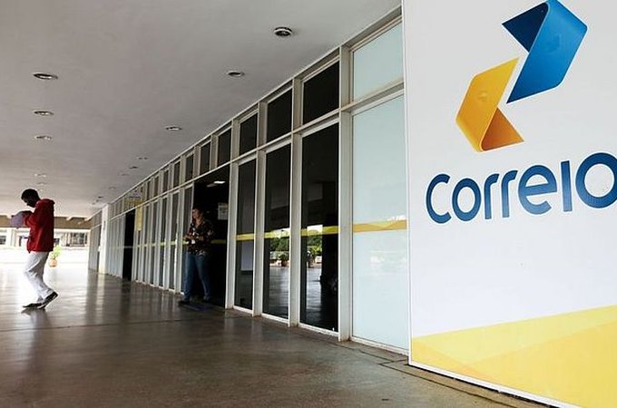 Correios atendem 1,3 milhões de aposentados sobre débitos indevidos