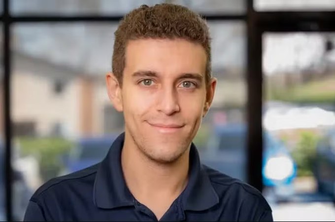 Jovem mestre enxadrista de 29 anos, Daniel Naroditsky morre nos Estados Unidos