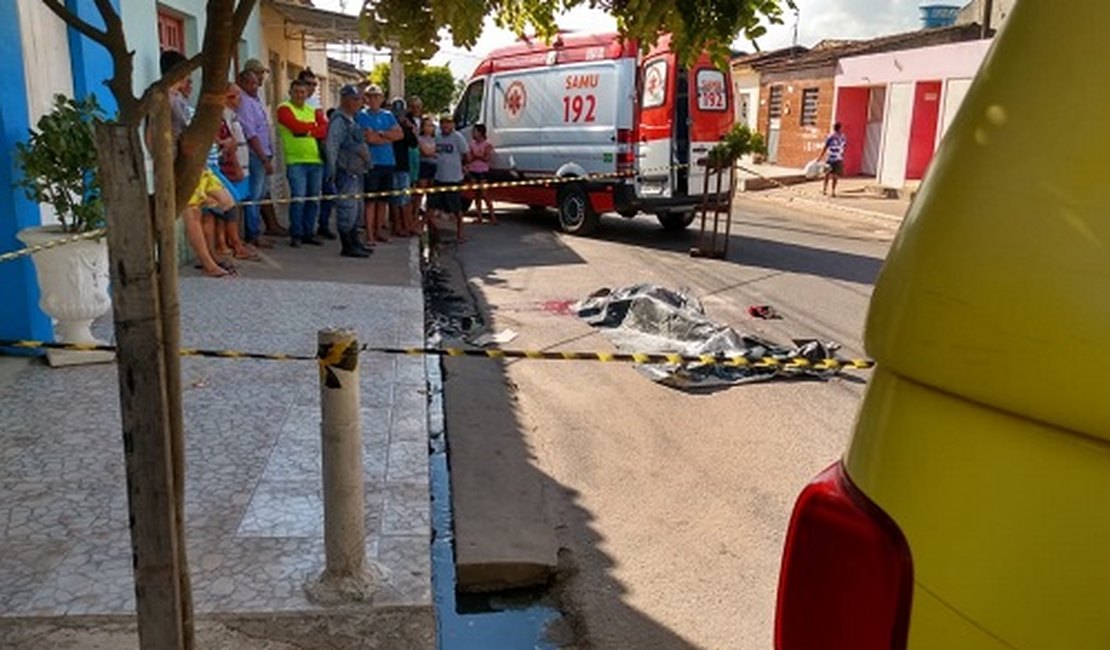 Garoto morre atropelado por caminhão no bairro Primavera, em Arapiraca