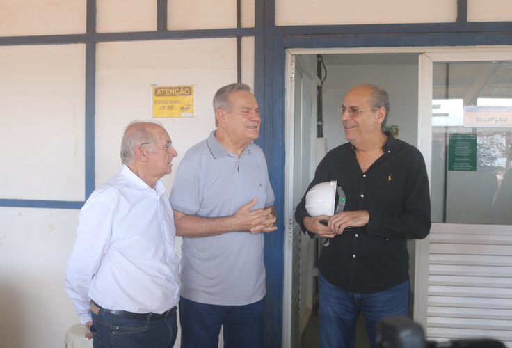Ronaldo Lessa visita obras do Hospital Metropolitano em Arapiraca e destaca investimentos históricos na saúde do Agreste; assista