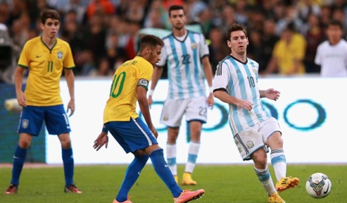 Brasil e Argentina se enfrentam hoje pelas eliminatórias da Copa de 2018