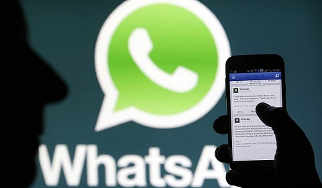 Facebook cria botão para acionar empresas no WhatsApp