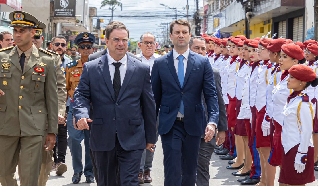 'Nossa nação é o que nos une', diz Daniel Barbosa durante desfile de 7 de Setembro