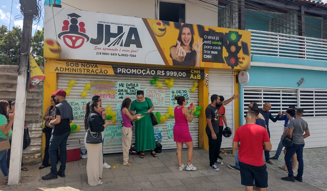 Procon Arapiraca notifica autoescola que é alvo de denúncias de mais de