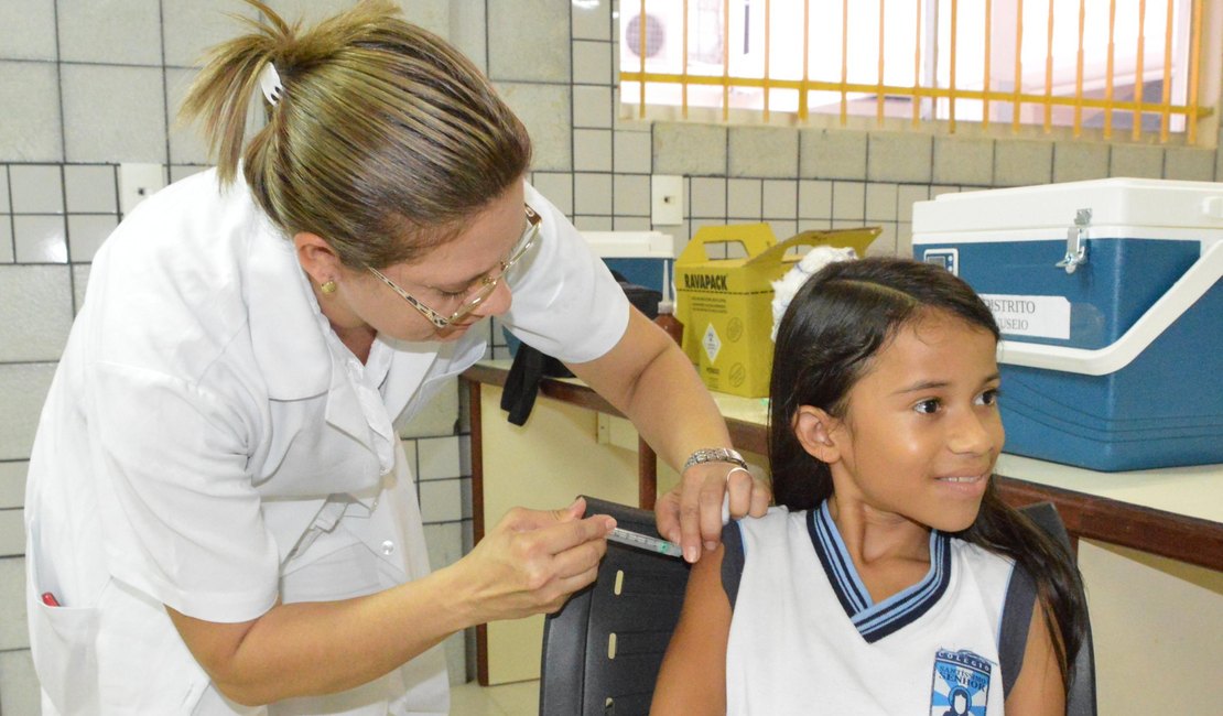 Campanha de Multivacinação começa no dia 6 de outubro nos 102 municípios alagoanos