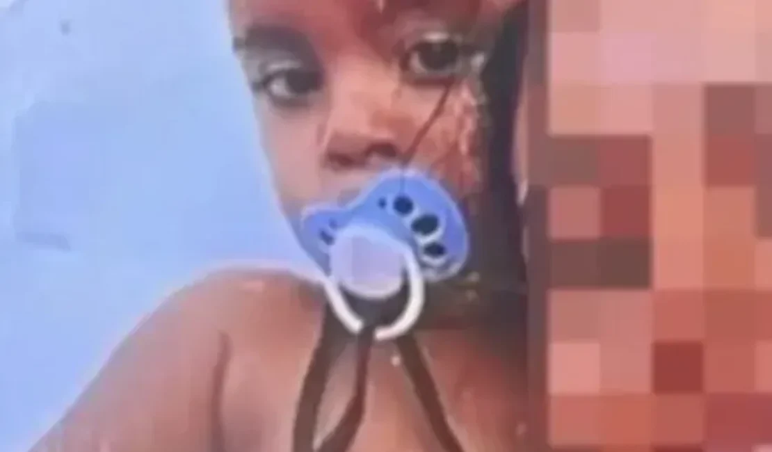 Padrasto e mãe de menino de 2 anos morto são indiciados por homicídio qualificado, em Maceió