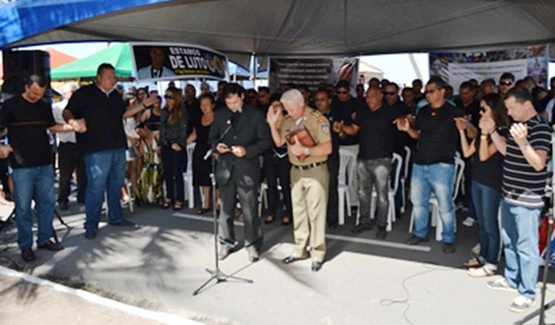 Polícia Militar presta homenagens a sargento assassinado em Alagoas