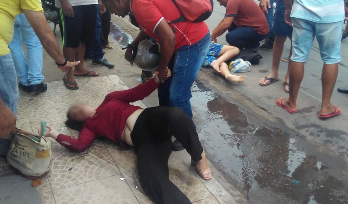 Acidente deixa mulher e criança feridas próximo a escola em Arapiraca