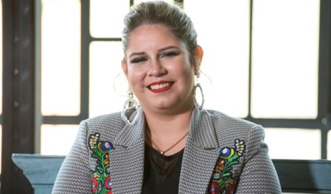 Marília Mendonça lança DVD e fala de fama: 'Muita coisa ainda me assusta'