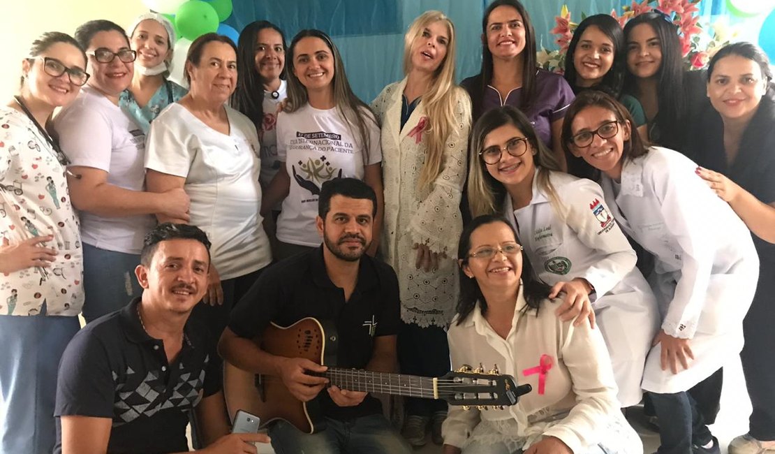 Hospital Regional comemora mês do Idoso com música e acolhimento