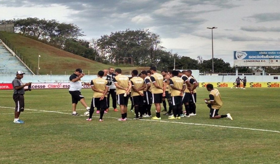 ASA treina no Estádio do Café as vésperas do confronto contra o Palmeiras