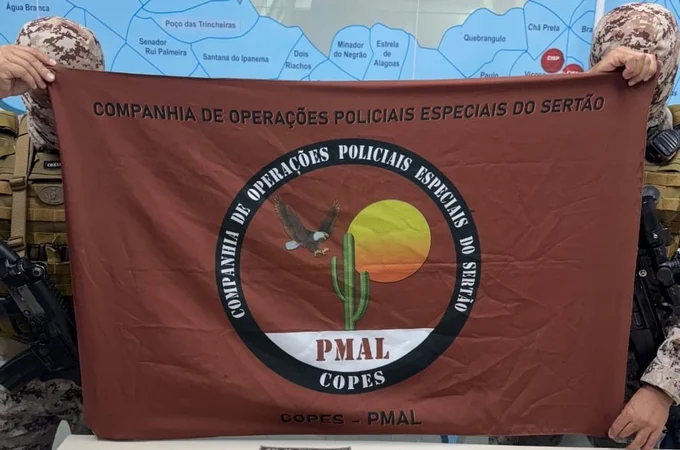 Polícia Militar apreende quatro armas, mais de 1 kg de drogas e recupera veículo roubado em operações, em Alagoas