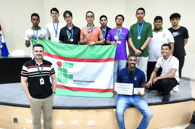 Alunos do Ifal Santana e Palmeira são medalhistas em etapa nacional da OBFEP