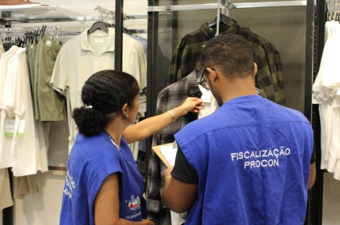 Procon Alagoas realiza pesquisa de preços de São João em Maceió