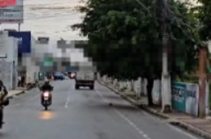 Vídeo: Motorista é flagrado trafegando na contramão da Av. Rio Branco, em Arapiraca