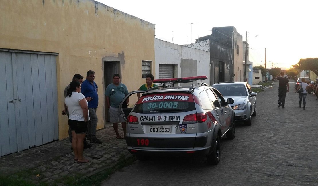 Idoso é encontrado morto dentro de residência no bairro Primavera em Arapiraca
