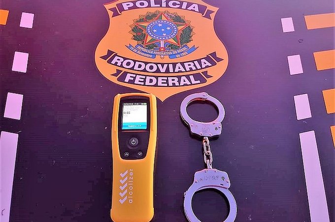 Ações da PRF prendem sete pessoas por diversos crimes no fim de semana em Alagoas