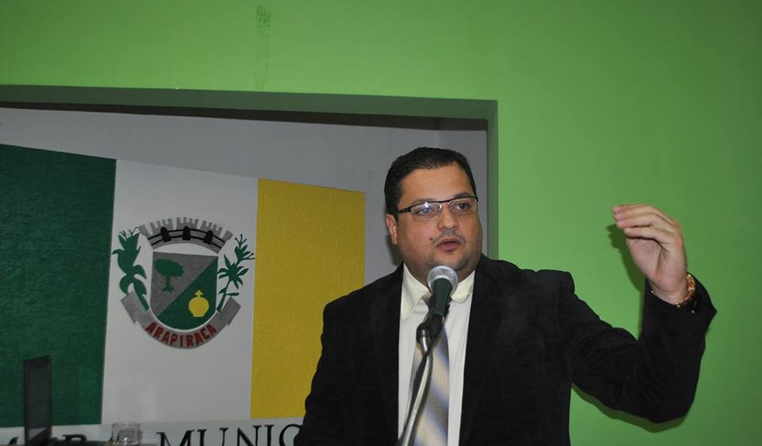 Vereador cobra melhoria na iluminação pública da AL 220, em Arapiraca