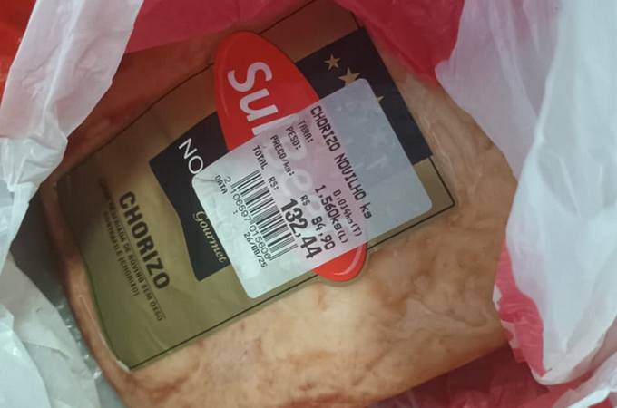 Homem é preso por furtar carne em supermercado de Maceió e diz que pretendia trocar produto por drogas