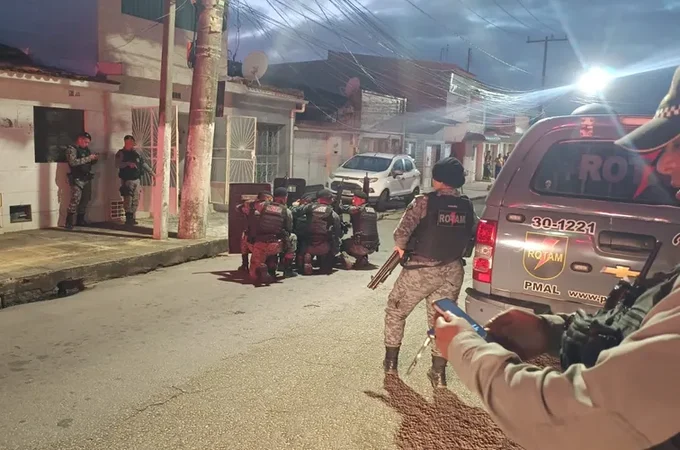Investigação detalha fuga de major que matou filho de 10 anos e cunhado, durante sequestro e cárcere da família em Maceió