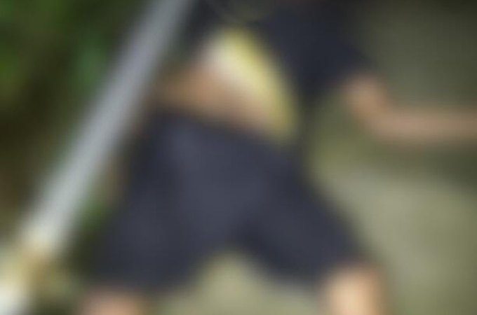 PM prende dois homens por assassinato a tiros em escadaria de grota em Maceió