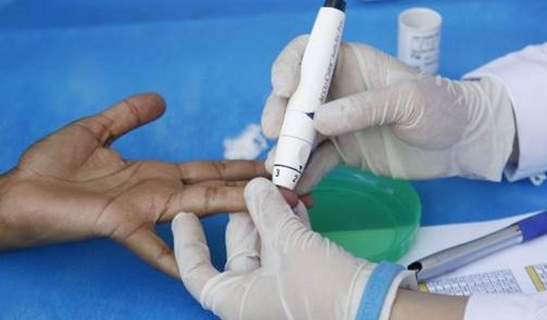 Boato diz que enfermeira estaria infectando arapiraquenses com HIV através de exame de glicose