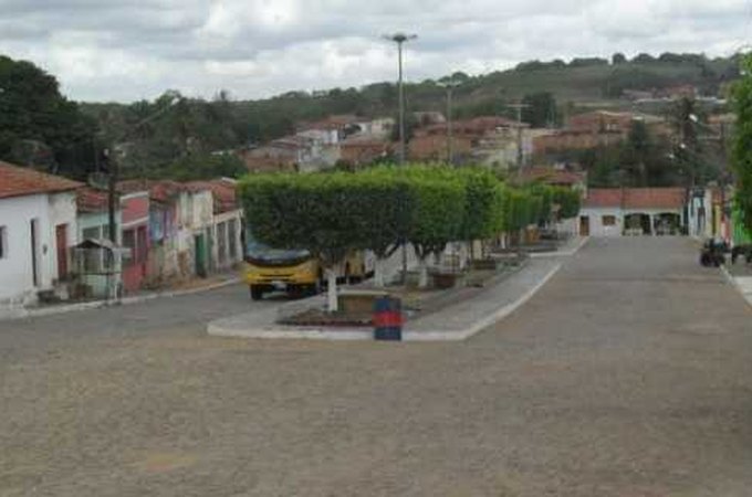 'Eu quero ver se tu aguenta bala nos peitos': Homem afirma ter sido ameaçado de morte por vizinho no Agreste de Alagoas