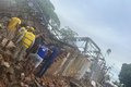 Galpão desaba e deixa quatro feridos, sendo um em estado grave, na parte baixa de Maceió