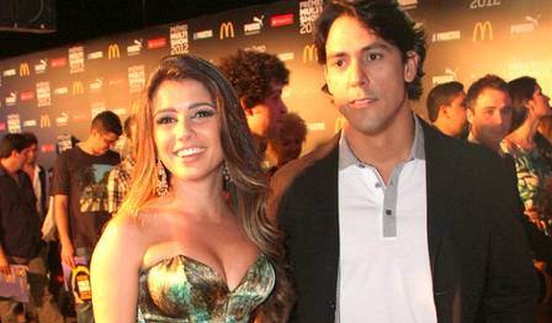 Paula Fernandes recorreu a detetive para descobrir traição de ex-noivo