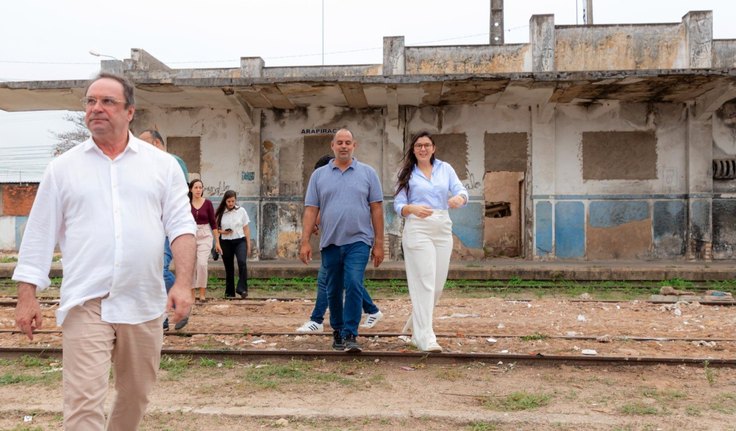 Prefeito Luciano Barbosa visita área da futura Estação Digital de Arapiraca