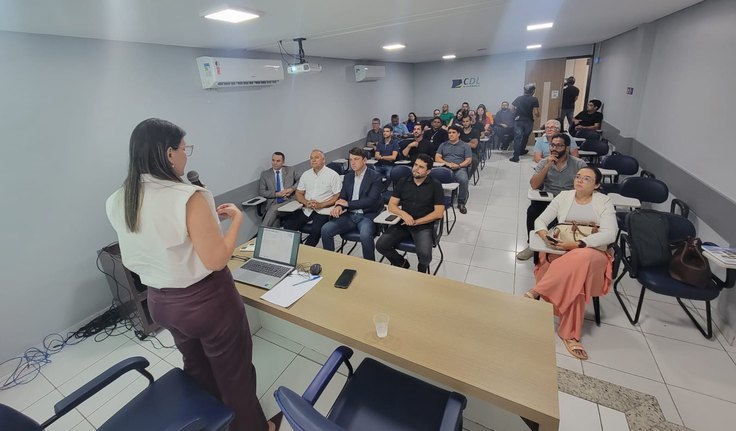 Prefeitura de Arapiraca realiza primeira audiência pública sobre implantação da Zona Azul Digital; assista