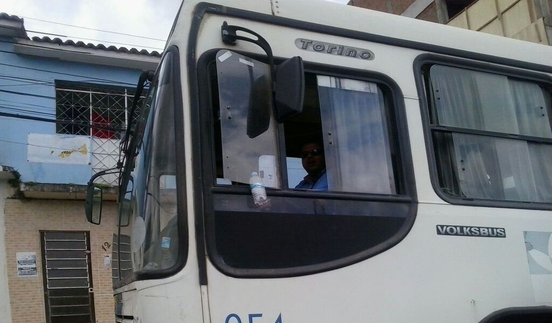 Defensoria Pública em Arapiraca questiona aumento do valor das passagens de ônibus