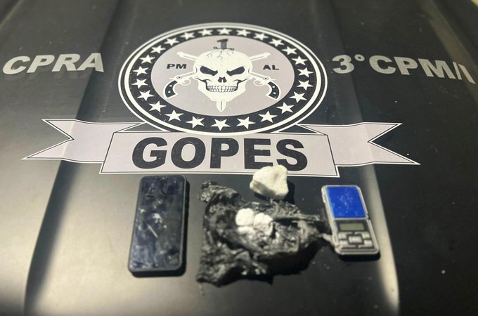 Polícia Militar apreende 1,2 Kg de drogas após abordagens no interior de Alagoas