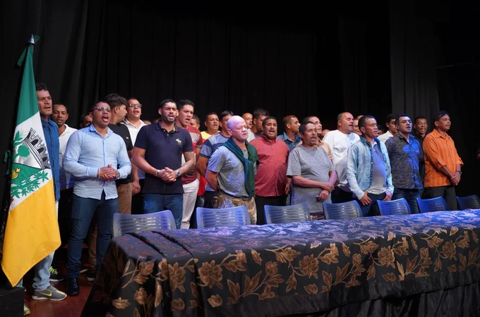 Sarau da EJA celebra cultura, aprendizado e inclusão no Planetário Municipal