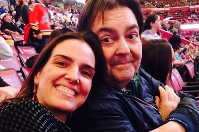Esposa de Faustão revela que apresentador voltou a ser internado