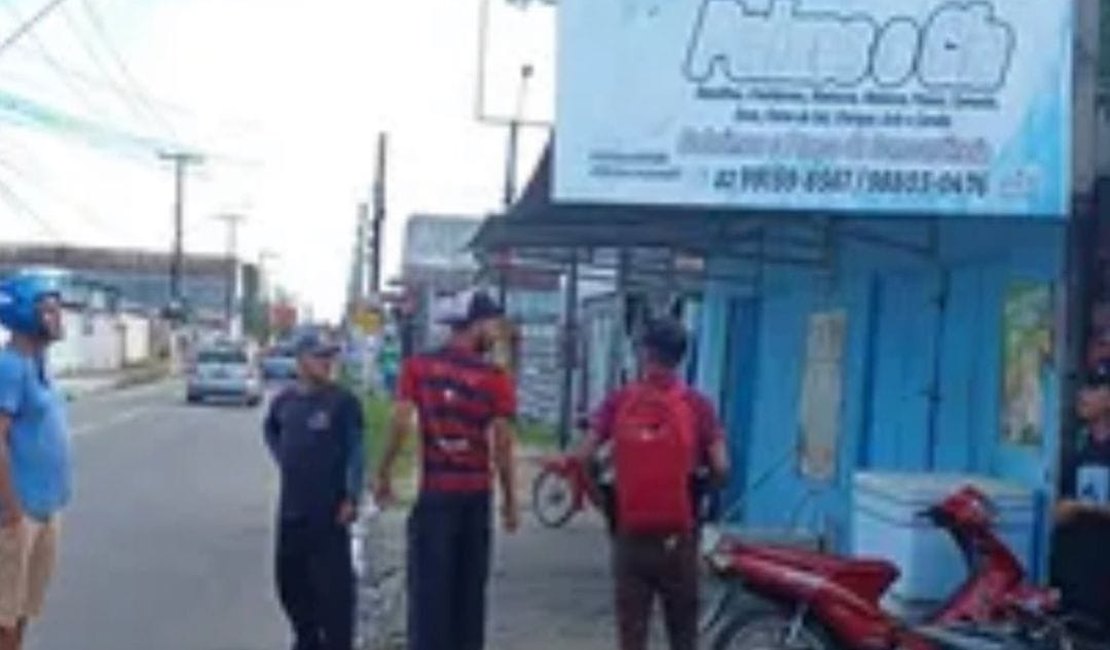 Jovem de 26 anos é morto a tiros dentro de oficina de motocicletas em Maceió