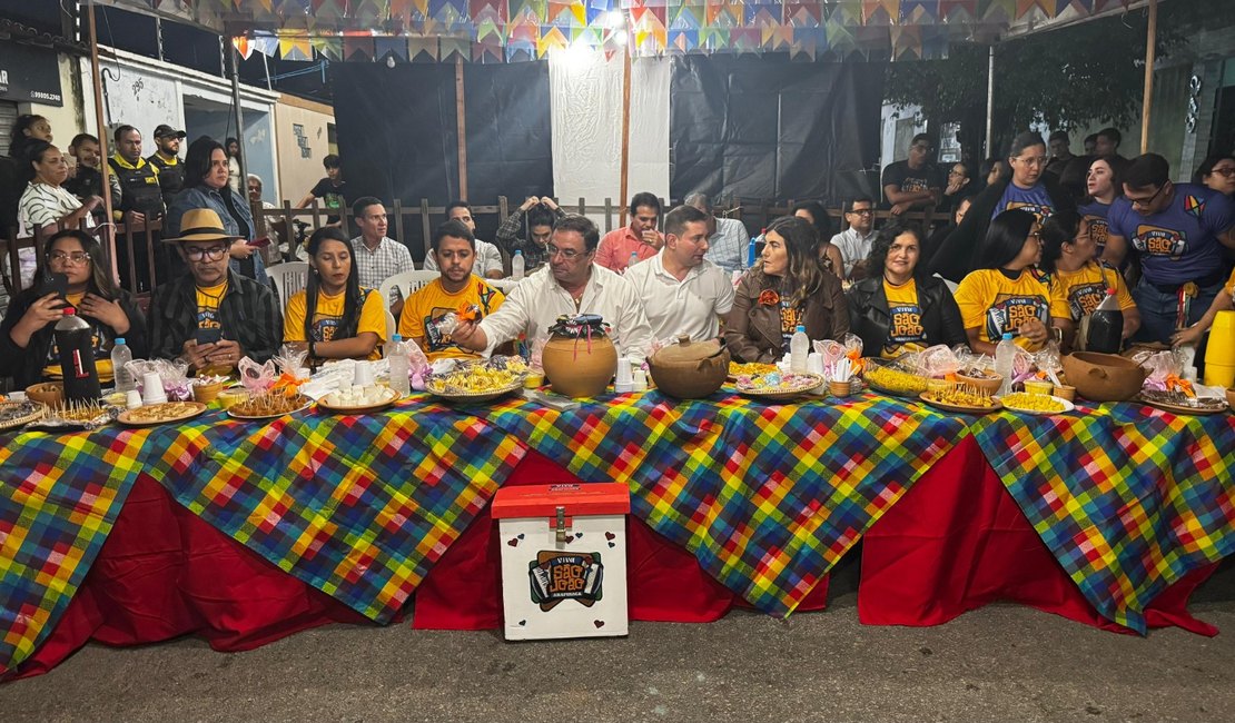 VÍDEO: Com o Arraiá Gonzagão, festejos juninos começam oficialmente em Arapiraca