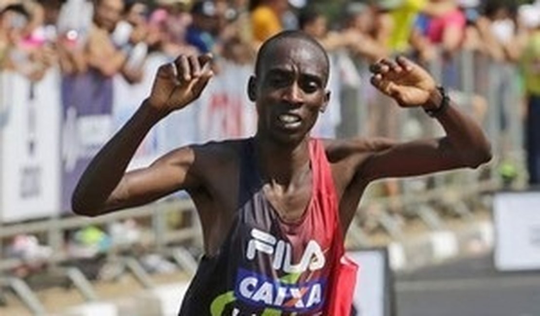 Quenianos vencem a Maratona de São Paulo