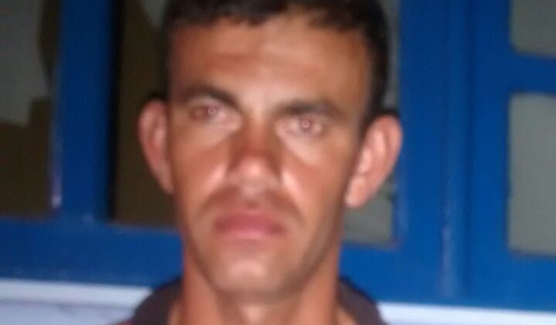 Com sinais de embriaguez, jovem dá ''cavalo-de-pau'' na presença de policiais, em Craíbas