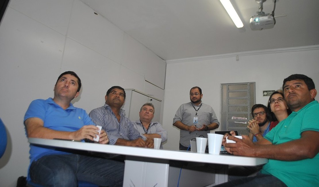 Câmara Municipal realiza audiência pública com diretores da CAB do Agreste, nesta terça (6)
