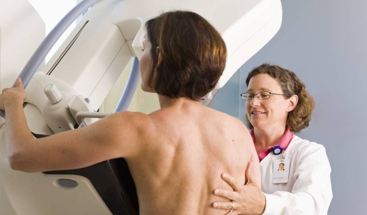Mamografia não aumenta o risco de câncer na tireoide, diz especialista
