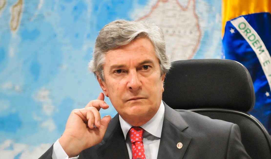 Collor recebeu em mãos dinheiro de corrupção, dizem delatores