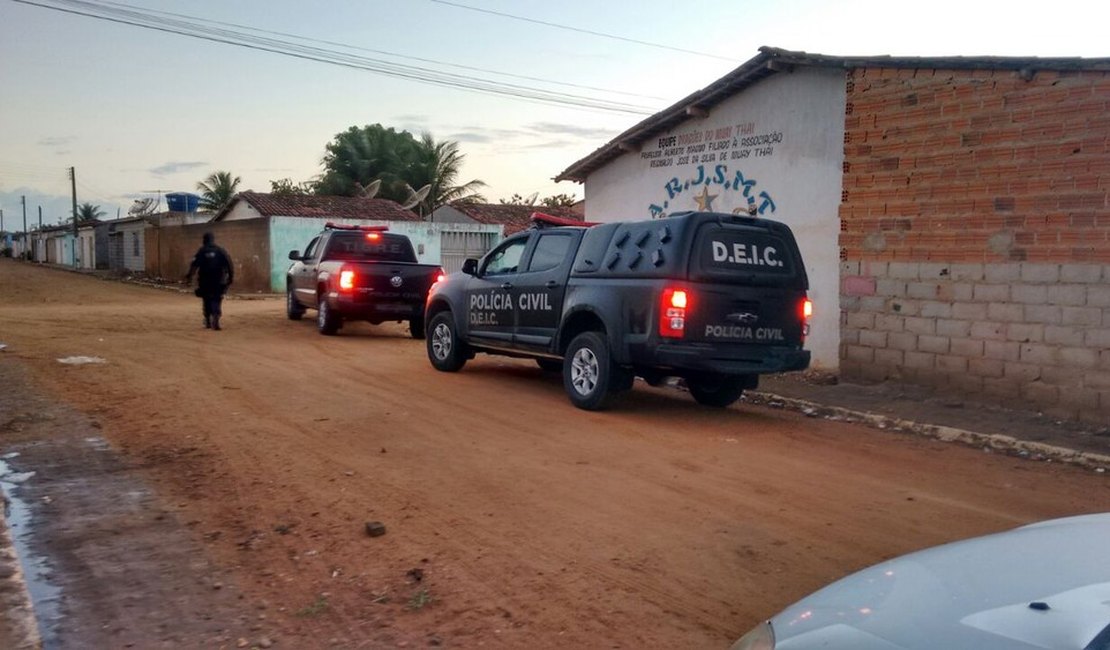 Polícia Civil cumpre mandados de busca nas casas de suspeitos de crimes em Teotônio Vilela