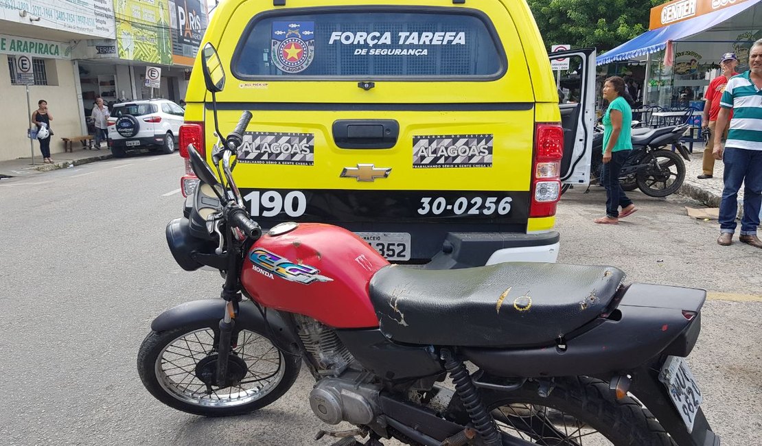 Falso mototaxista é detido suspeito de roubar celulares no Centro de Arapiraca