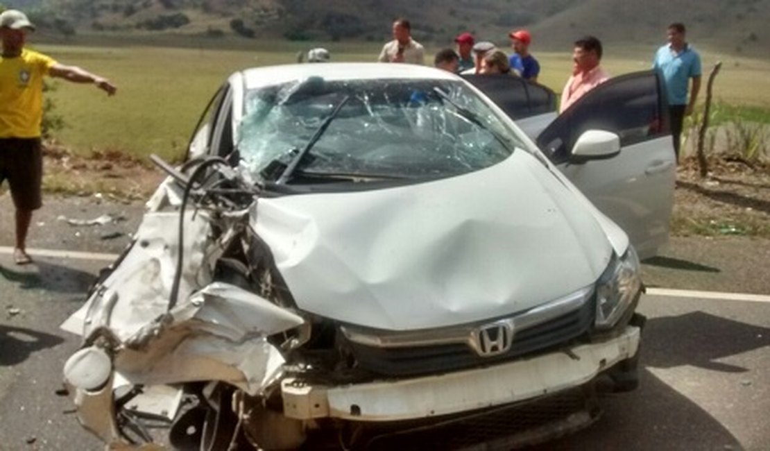Veículos se envolvem em acidente na BR-316, em Alagoas