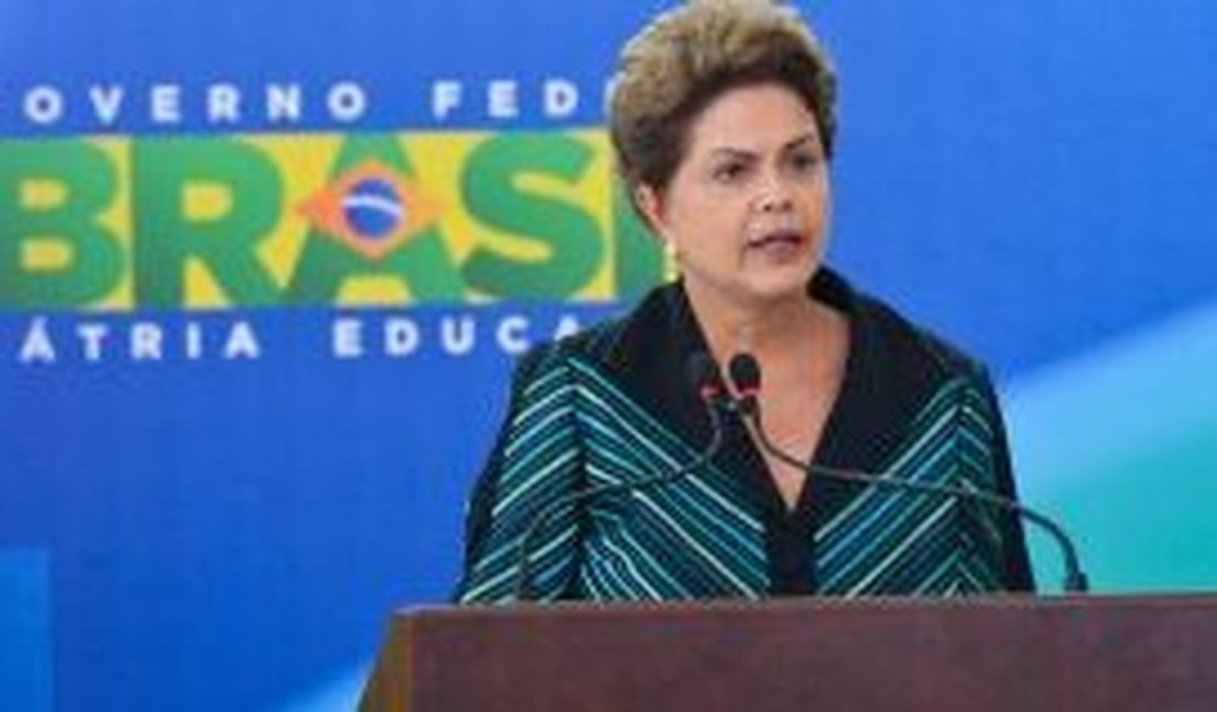 Dilma reúne ministros para tratar de ações para 2016