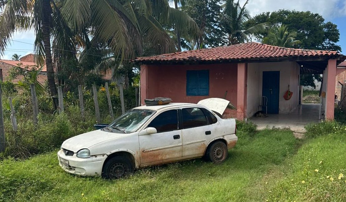 Homem com antecedentes criminais morre após trocar tiros com policiais no Pontal do Peba