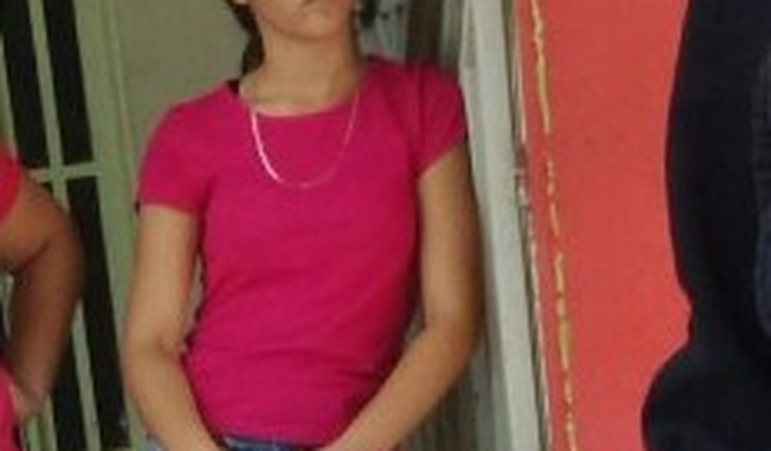 Menor de 14 anos é apreendida após cometer roubo em loja de roupas em Arapiraca