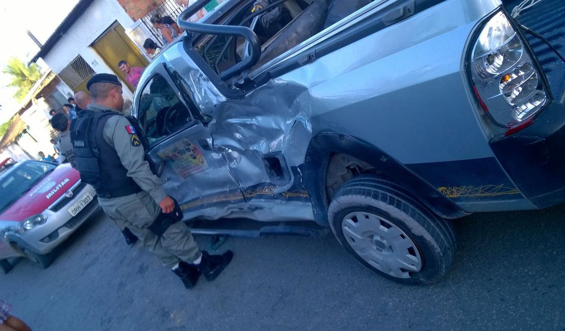Comandante do 5º BPM fica ferido após colisão em Maceió